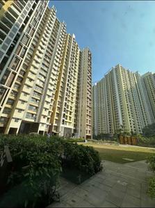 Image of 1413 Sq.ft 3 BHK Apartment / Flat for sale in Runwal Gardens, Dombivli East, Thane for Rs. 9499000