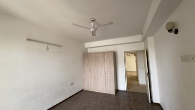Bedroom Image of 2215 Sq.ft 3 BHK Apartment / Flat for sale in Supertech Araville, Sector 79 Gurgaon for Rs. 16500000