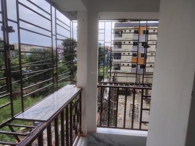 Image of 1050 Sq.ft 2 BHK Apartment / Flat for rent in Keshtopur, Kolkata for Rs. 15000