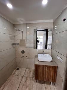 Bathroom Image of 2690 Sq.ft 3 BHK Builder Floor for rent in Sushant Lok Phase 1 Gurgaon for Rs. 110000