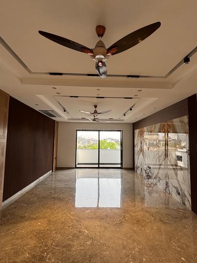 DLF Phase 4 Main Image 1