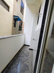 Balcony Image of 900 Sq.ft 2 BHK Builder Floor for sale in Vikaspuri Luxury Homes, Vikaspuri New Delhi for Rs. 14000000