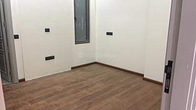 Bedroom Image of 4896 Sq.ft 4 BHK Builder Floor for sale in Model Town New Delhi for Rs. 75000000