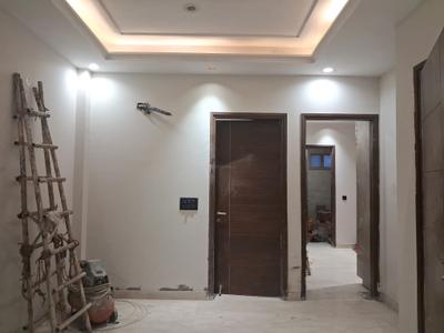 Living Room Image of 900 Sq.ft 3 BHK Builder Floor for sale in Paschim Vihar New Delhi for Rs. 19000000