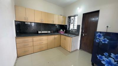 Kitchen Image of 1600 Sq.ft 3 BHK Apartment / Flat for rent in Nipania Indore for Rs. 41000