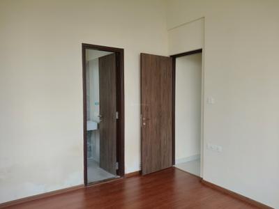 Bedroom Image of 686 Sq.ft 2 BHK Apartment / Flat for rent in The Atmosphere, Mulund West Mumbai for Rs. 57000