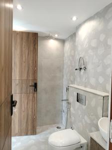 Common Bathroom Image of 1850 Sq.ft 3 BHK Apartment / Flat for sale in Sanghamitra Apartments, Sector 4 Dwarka New Delhi for Rs. 27200000