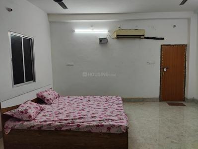 Bedroom Image of 1200 Sq.ft 2 BHK Builder Floor for rent in Naria Varanasi for Rs. 15000