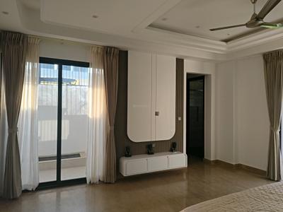 Bedroom Image of 3800 Sq.ft 5 BHK Builder Floor for sale in Indirapuram Ghaziabad for Rs. 56500000