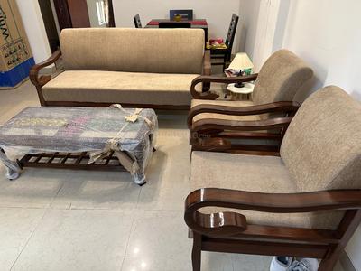 Hall Image of 1052 Sq.ft 2 BHK Apartment / Flat for rent in Supertech Ecociti, Sector 137 Noida for Rs. 35000