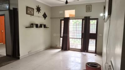 Living Room Image of 1650 Sq.ft 3 BHK Apartment / Flat for sale in Indirapuram Ghaziabad for Rs. 17500000