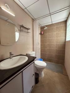 Bathroom Image of 550 Sq.ft 1 BHK Apartment / Flat for rent in Provident Adora De Goa, Sancoale Goa for Rs. 27000
