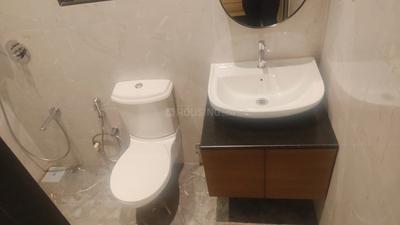Bathroom Image of 725 Sq.ft 1 BHK Apartment / Flat for sale in Ajmera One Kalyan, Kalyan West Kalyan for Rs. 4500000