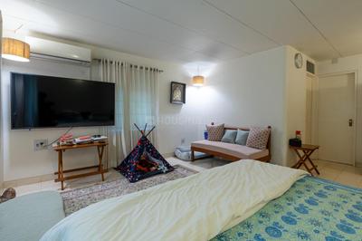Bedroom Image of 5500 Sq.ft 4.5 BHK Villa for sale in Alkapuri Vadodara for Rs. 60000000