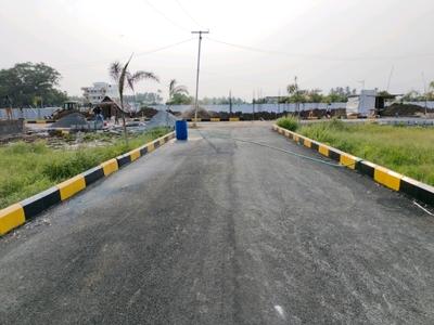Image of 800 Sq.ft Residential Plot / Land for sale in Red Hills, Chennai for Rs. 2800000