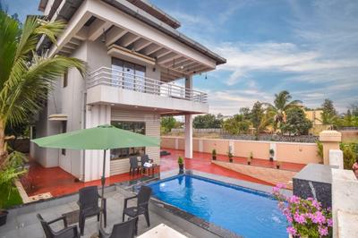 Image of 4000 Sq.ft 4 BHK Villa for sale in Karjat, Thane for Rs. 15000000