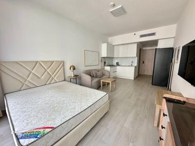 Bedroom Image of 420 Sq.ft 1 RK Apartment / Flat for sale in Jumeirah Village Dubai for Rs. 16964207