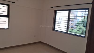 Bedroom Image of 1500 Sq.ft 2 BHK Apartment / Flat for rent in Magarpatta Jasminium, Magarpatta City Pune for Rs. 42000