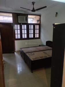 Bedroom Image of 2350 Sq.ft 4 BHK Apartment / Flat for rent in DDA Flats Sarita Vihar, Sarita Vihar New Delhi for Rs. 58500