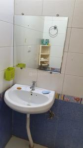 Bathroom Image of 1950 Sq.ft 4 BHK Villa for rent in V K Comfort Lush Green Apartment, Ayodhya Bypass Bhopal for Rs. 25000