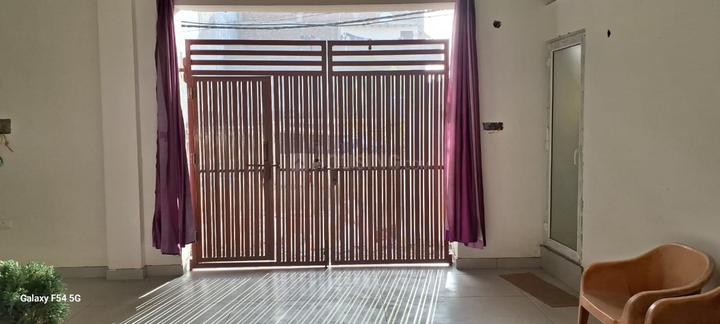 Udyog Vihar, Ecotech II Bedroom 1