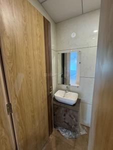 Bathroom Image of 3460 Sq.ft 3.5 BHK Apartment / Flat for rent in Supertech Supernova, Sector 94 Noida for Rs. 120000