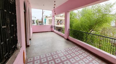 Balcony Image of 2500 Sq.ft 2.5 BHK Builder Floor for rent in Rajrooppur Allahabad for Rs. 11000