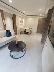 Living Room Image of 732 Sq.ft 2 BHK Apartment / Flat for sale in Pranami Bliss, Andheri West Mumbai for Rs. 17900000