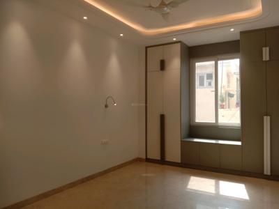 Bedroom Image of 1800 Sq.ft 3 BHK Builder Floor for sale in East Of Kailash New Delhi for Rs. 66000000