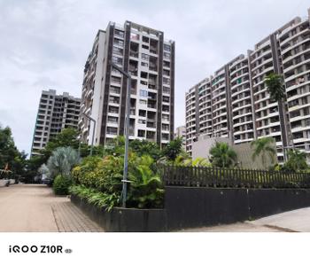 Image of 1000 Sq.ft 2 BHK Apartment / Flat for rent in Mantra Montana, Dhanori, Pune for Rs. 25000