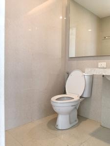 Bedroom Two Image of 1450 Sq.ft 3 BHK Apartment / Flat for rent in Lake Enclave, Hiranandani Estate Thane for Rs. 85000
