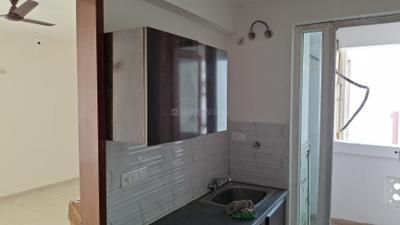 Kitchen Image of 2275 Sq.ft 3 BHK Apartment / Flat for rent in Sunworld Arista, Sector 168 Noida for Rs. 46000