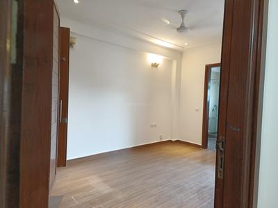 Bedroom Image of 1800 Sq.ft 3 BHK Builder Floor for rent in Kalkaji New Delhi for Rs. 90000