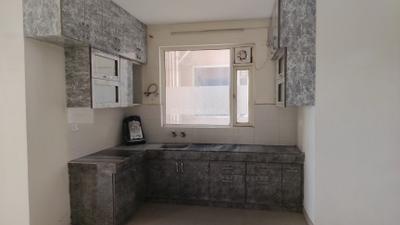 Kitchen Image of 950 Sq.ft 2 BHK Apartment / Flat for rent in Pyramid Urban Homes, Sector 70A Gurgaon for Rs. 22400