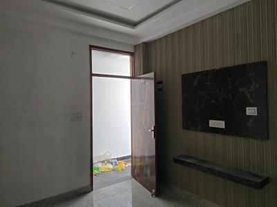 Living Room Image of 750 Sq.ft 2 BHK Builder Floor for sale in DLF Ankur Vihar Ghaziabad for Rs. 2380503