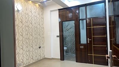 Bedroom Image of 1150 Sq.ft 2 BHK Builder Floor for sale in Indirapuram Ghaziabad for Rs. 6425000