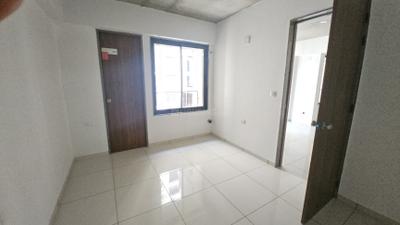 Bedroom Image of 1700 Sq.ft 3 BHK Apartment / Flat for sale in Reflection, Shela Ahmedabad for Rs. 8800000