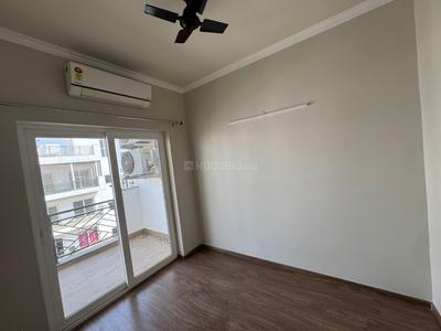 Bedroom Image of 1600 Sq.ft 2.5 BHK Apartment / Flat for sale in Central Park Cerise Floors, Sector 33 Sohna for Rs. 18000000
