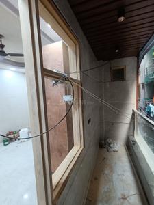 Balcony Image of 1080 Sq.ft 3 BHK Builder Floor for sale in Laxmi Nagar New Delhi for Rs. 12000000