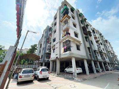 Building Image of 1089 Sq.ft 2 BHK Apartment / Flat for sale in Vastral Ahmedabad for Rs. 4100000