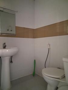 Bedroom Two Image of 1750 Sq.ft 3 BHK Apartment / Flat for sale in Sector 137 Noida for Rs. 18500000