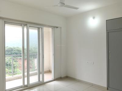 Bedroom Image of 1200 Sq.ft 3 BHK Apartment / Flat for rent in Godrej Emerald, Kasarvadavali Thane for Rs. 38000