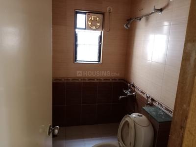 Bathroom Image of 1500 Sq.ft 3 BHK Apartment / Flat for rent in Erandwane Pune for Rs. 60000