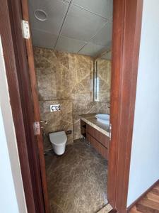 Bathroom Image of 4200 Sq.ft 4 BHK Apartment / Flat for rent in Prestige White Meadows, Whitefield Bengaluru for Rs. 210000