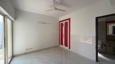 Bedroom Image of 925 Sq.ft 2 BHK Apartment / Flat for sale in Paras Tierea, Sector 137 Noida for Rs. 8000000