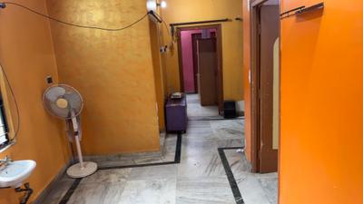 Living Room Image of 850 Sq.ft 3 BHK Apartment / Flat for sale in Baranagar Kolkata for Rs. 2700000