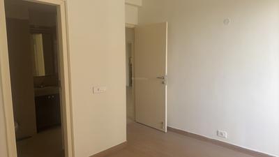 Bedroom Image of 1950 Sq.ft 4.5 BHK Apartment / Flat for sale in Emaar Palm Hills, Sector 77 Gurgaon for Rs. 26500000