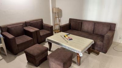 Living Room Image of 1600 Sq.ft 3 BHK Builder Floor for sale in Amolik Residency, Sector 86 Faridabad for Rs. 13500000