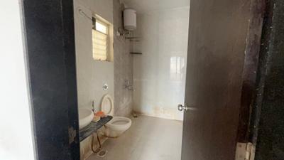 Image of 910 Sq.ft 2 BHK Apartment / Flat for rent in Matrix Alfa 1, Kharadi, Pune for Rs. 28000