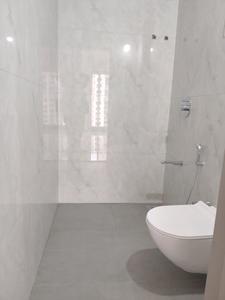 Regency Park Common Bathroom 4